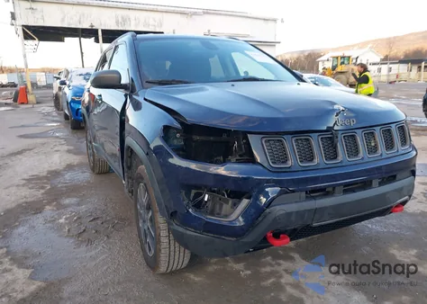2019 Jeep Compass Trailhawk 4X4 from USA, damaged, VIN 3C4NJDDB7KT622428